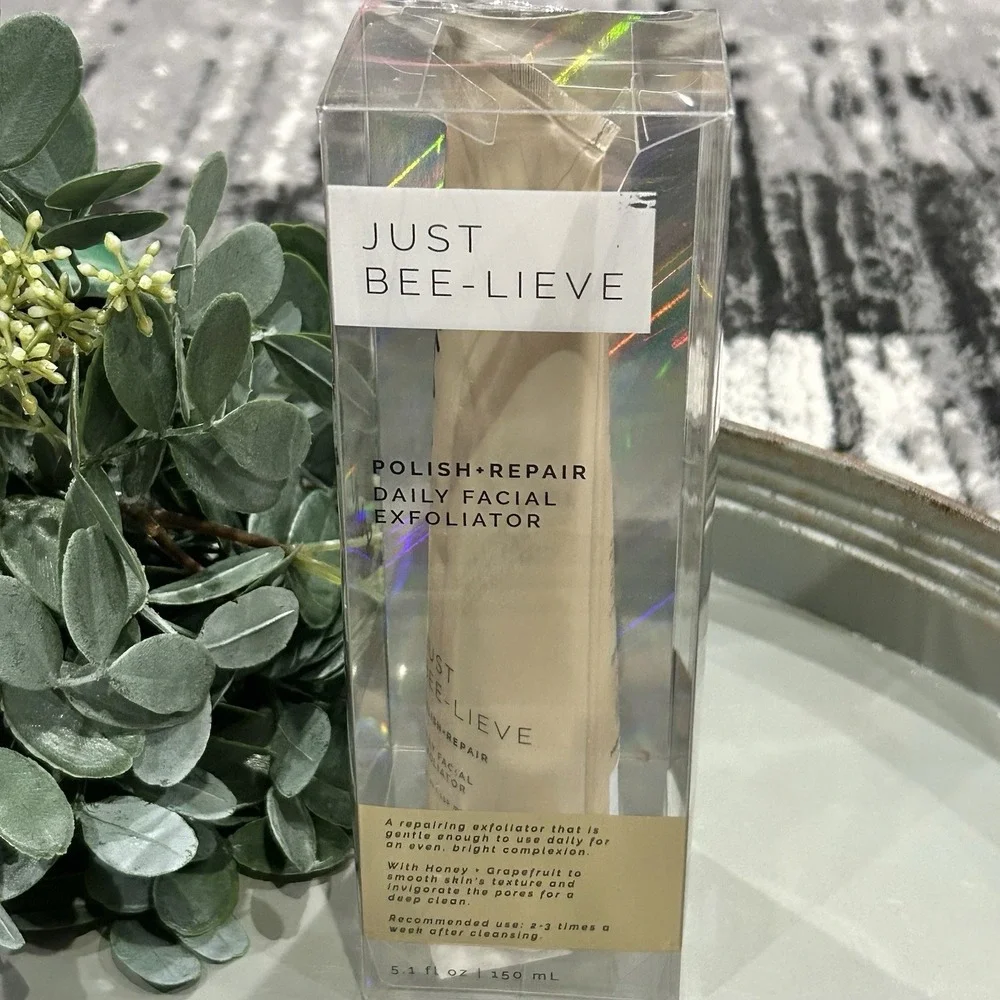Sun + Moon Just Bee-Lieve POLISH‎ + REPAIR Daily Facial Exfoliator 5.1oz